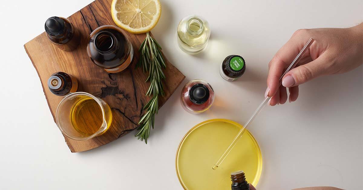 Should You Blend Essential Oils by Drop Count or Weight?